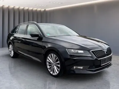 Gebraucht Skoda Superb 190 PS (139 kW) 2015 Schwarz Kombi
