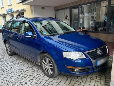Gebraucht VW Passat 105 PS (77 kW) 2007 Blau Kombi