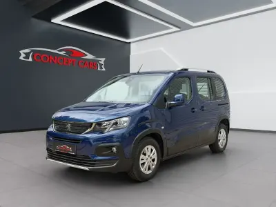 Gebraucht Peugeot Rifter Allure 131 PS (96 kW) 2019 Blau Van / Kleinbus