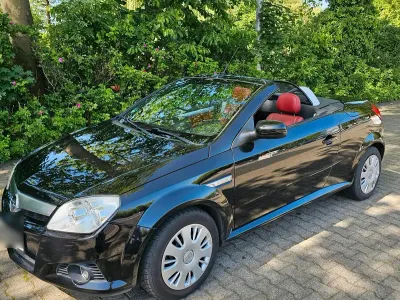 Gebraucht Opel Tigra Design Edition 125 PS (91 kW) 2007 Schwarz Cabrio