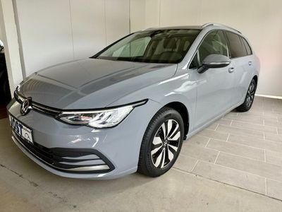 Gebraucht VW Golf VIII Move 150 PS (110 kW) 2023 Grau Kombi