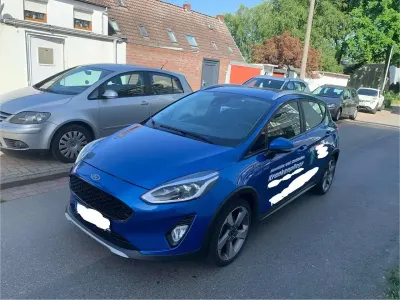 Gebraucht Ford Fiesta Active X 86 PS (63 kW) 2019 Blau Kleinwagen