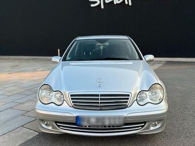 Mercedes C220