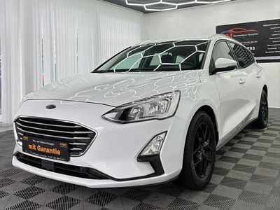 Gebraucht Ford Focus Cool & Connect 125 PS (91 kW) 2019 Weiß Kombi