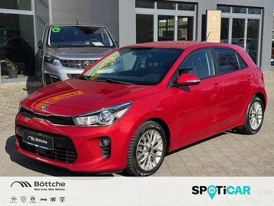 Gebraucht Kia Rio DREAM-TEAM Edition 99 PS (72 kW) 2017 Rot Kleinwagen