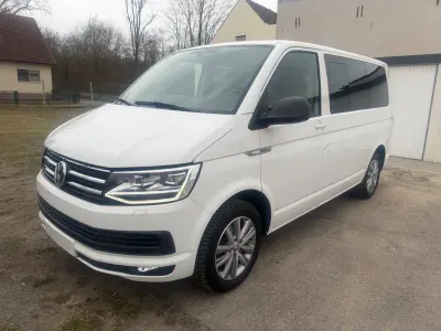 Gebraucht VW Multivan 102 PS (75 kW) 2018 Weiß Van / Kleinbus