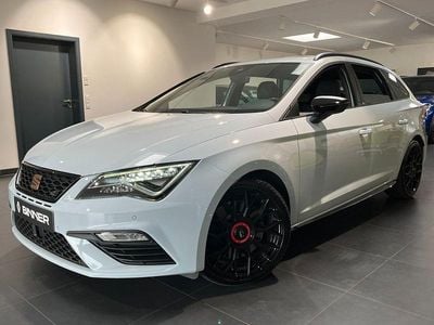Second-hand Seat Leon ST 4Drive 300 CP (220 kW) 2021 Gri Break