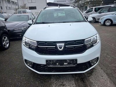Gebraucht Dacia Logan Lauréate 73 PS (53 kW) 2017 Gletscherweiss Kombi