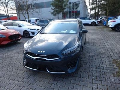 Neu Kia Ceed Sportswagon GT-Line 140 PS (102 kW) 2026 Grau Kombi