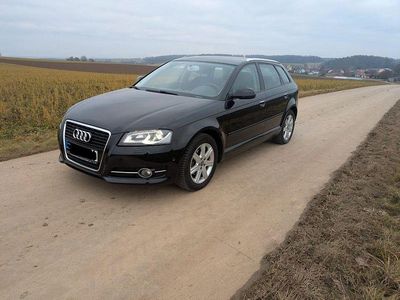 Gebraucht Audi A3 Ambition 105 PS (77 kW) 2011 Schwarz Kleinwagen