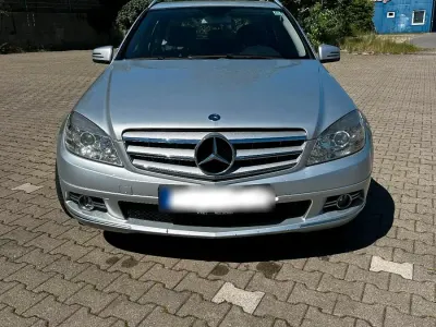 Gebraucht Mercedes C200 170 PS (125 kW) 2010 Silber Kombi