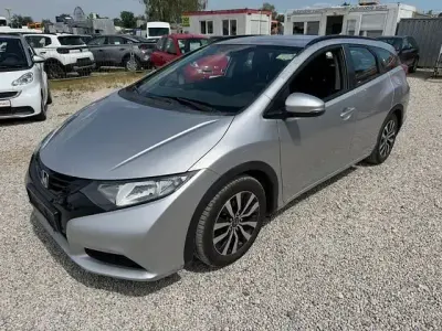 Gebraucht Honda Civic Comfort 120 PS (88 kW) 2014 Schwarz Kombi
