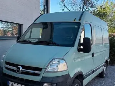 Usata Opel Movano 163 CV (119 kW) 2009 Verde Monovolume