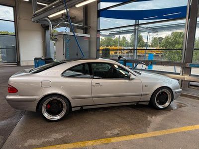 Mercedes CLK230