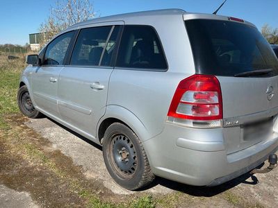 Brugt Opel Zafira 150 HK (110 kW) 2010 Grå MPV