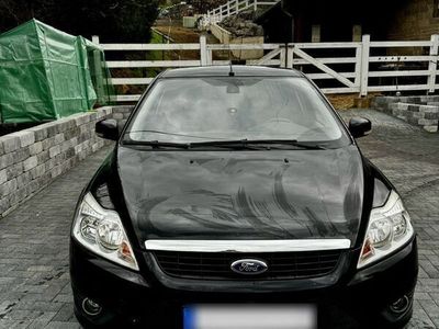 gebraucht Ford Focus 1,6 Viva Schwarz Viva