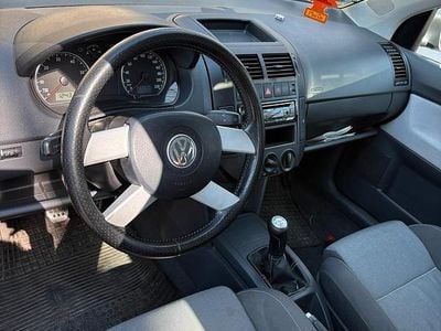 Gebraucht VW Polo Cross 83 PS (61 kW) 2004 Schwarz Kleinwagen