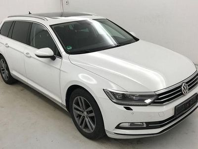 Gebraucht VW Passat Highline 150 PS (110 kW) 2015 Weiß Kombi