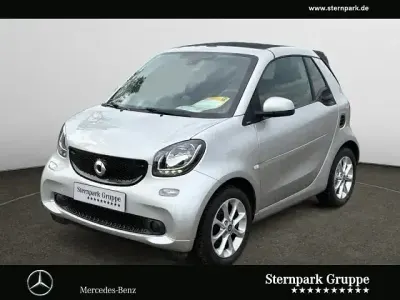 Gebraucht Smart ForTwo Cabrio Passion 90 PS (66 kW) 2017 Silber Cabrio