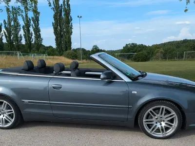 Gebraucht Audi Cabriolet S-Line 200 PS (147 kW) 2007 Grau Cabrio