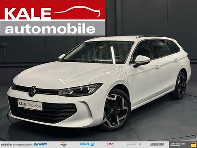 Gebraucht VW Passat 204 PS (150 kW) 2025 Weiß Kombi