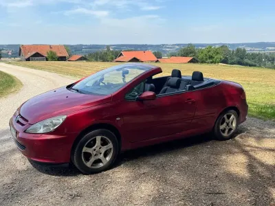 Gebraucht Peugeot 307 CC Tendance 140 PS (102 kW) 2007 Rot Cabrio