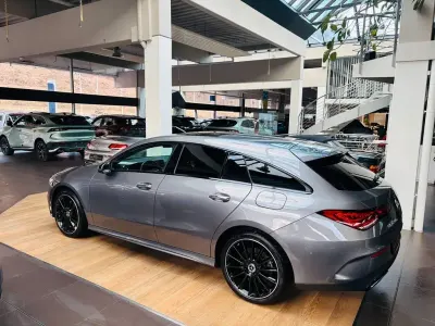 Gebraucht Mercedes CLA250e AMG line 218 PS (160 kW) 2022 Grau Limousine
