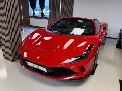Gebraucht Ferrari F8 721 PS (530 kW) 2021 Rot Cabrio