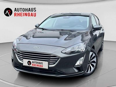 Gebraucht Ford Focus Cool & Connect 125 PS (91 kW) 2019 Silber Limousine