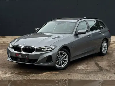Gebraucht BMW 330 Shadowline 184 PS (135 kW) 2022 Skyscraper grau metallic Kombi