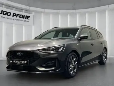 Gebraucht Ford Focus ST-Line X 155 PS (114 kW) 2024 Grau Kombi