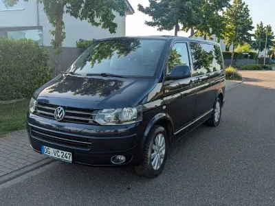 Gebraucht VW Multivan Highline 179 PS (131 kW) 2010 Blau Van / Kleinbus