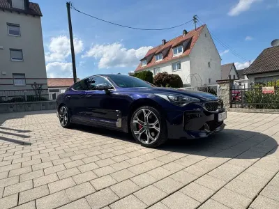 Gebraucht Kia Stinger GT 366 PS (269 kW) 2019 Blau Kleinwagen