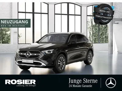 Gebraucht Mercedes GLC200 Advanced 204 PS (150 kW) 2023 Schwarz SUV