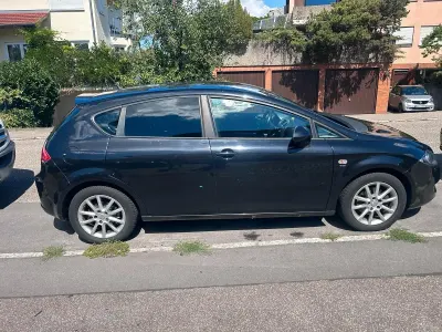 Gebraucht Seat Leon 125 PS (91 kW) 2010 Schwarz Kleinwagen