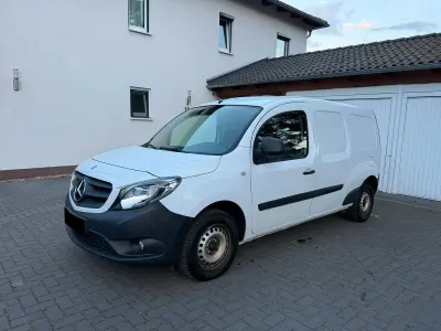 Gebraucht Mercedes Citan 111 110 PS (80 kW) 2019 Weiß Van / Kleinbus