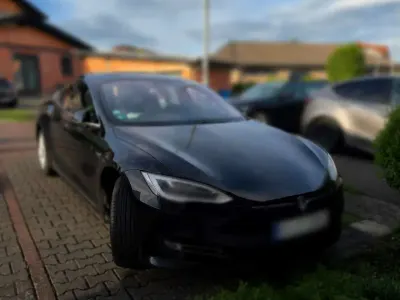Second-hand Tesla Model S