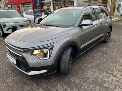 Usata Kia e-Niro Inspiration 150 kW (204 CV) 2023 Grigio SUV