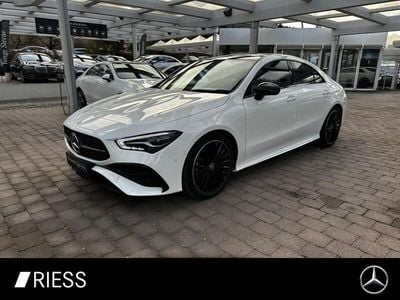Weiss Gebraucht 2024 Mercedes CLA220 AMG Limousine | 43.400 € (Teuer)