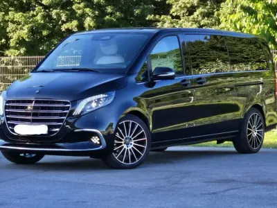 Gebraucht Mercedes Vito Business 163 PS (119 kW) 2024 Schwarz Van
