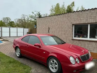 Gebraucht Mercedes CLK200 136 PS (100 kW) 1997 Rot Coupé