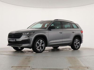 Graphitegrau metallic Gebraucht 2024 Skoda Kodiaq SportLine SUV | 37.889 €