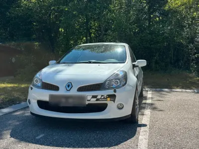 Gebraucht Renault Clio R.S. R.S. 197 PS (144 kW) 2008 Weiß Kleinwagen