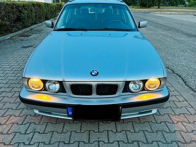 Gebraucht BMW 525 143 PS (105 kW) 1995 Silber Kombi