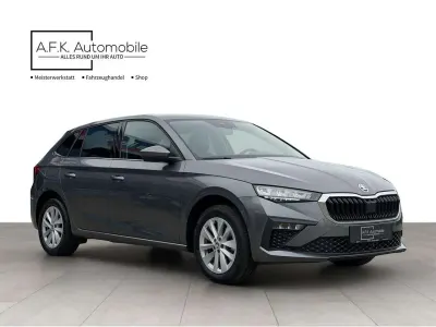 Gebraucht Skoda Scala Selection 116 PS (85 kW) 2024 Graphitegrau metallic Kleinwagen