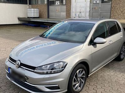 gebraucht VW Golf 1.0 TSI Sound TOP Zustand!!