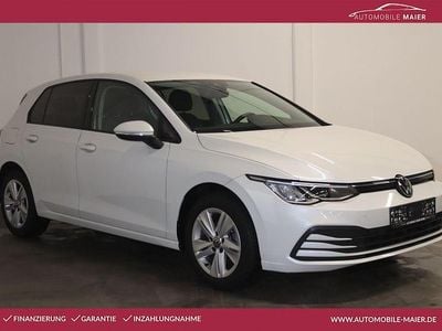 Gebraucht VW Golf VIII Life 116 PS (85 kW) 2023 Weiß Limousine