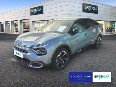 Używany Citroën C4 Shine 131 KM (96 kW) 2023 Niebieski Sedan/Limuzyna