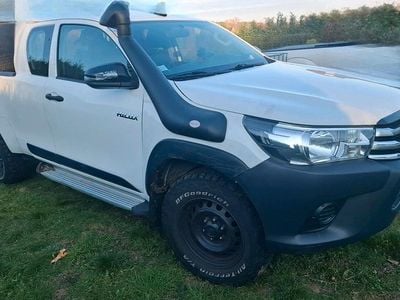 Gebraucht Toyota HiLux 150 PS (110 kW) 2019 Weiß Pickup