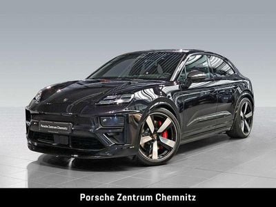 Second-hand Porsche Macan Turbo Sport 469 kW (639 CP) 2025 Negru SUV